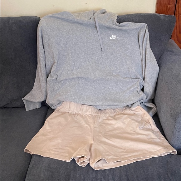 Nike  Bundle Light Gray Hoodie and Beige Shorts Set - Picture 1 of 9